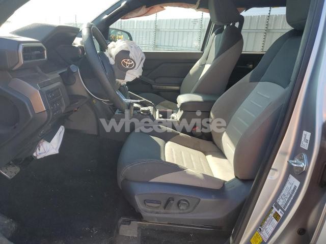 Photo 3 of 2024 TOYOTA TACOMA DOUBLE CAB (VIN 3TMLB5JN1RM047563)