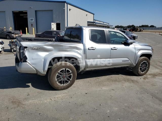 Photo 7 of 2024 TOYOTA TACOMA DOUBLE CAB (VIN 3TMLB5JN1RM047563)