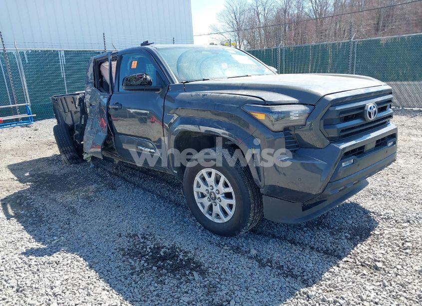 2024 Toyota Tacoma SR5 4WD (VIN 3TMLB5JN1RM050379) main photo