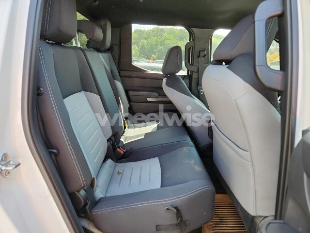 Photo 11 of 2025 TOYOTA TACOMA DOUBLE CAB (VIN 3TMLB5JN1SM101157)