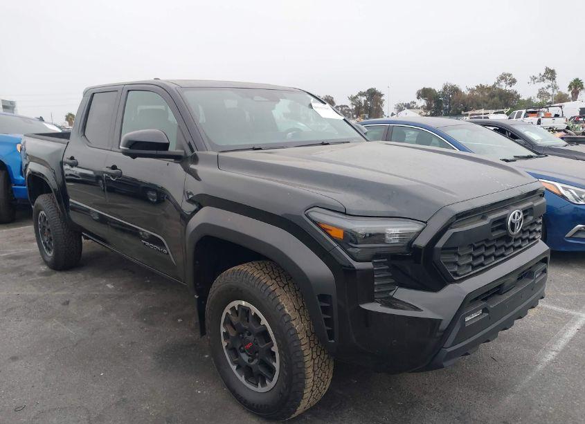 2024 Toyota Tacoma TRD OFF ROAD (VIN 3TMLB5JN2RM030514) main photo