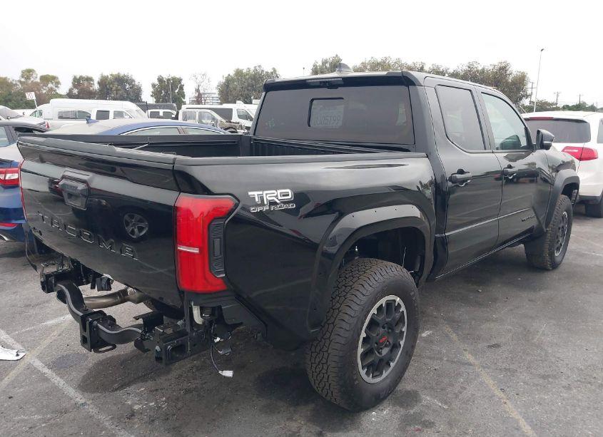 Photo 4 of 2024 Toyota Tacoma TRD OFF ROAD (VIN 3TMLB5JN2RM030514)