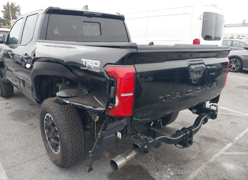 Photo 6 of 2024 Toyota Tacoma TRD OFF ROAD (VIN 3TMLB5JN2RM030514)