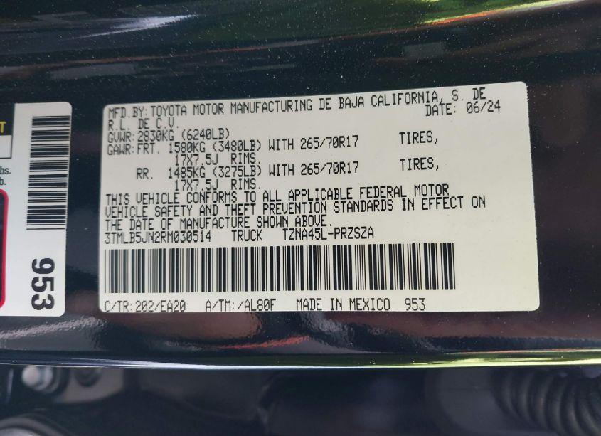 Photo 9 of 2024 Toyota Tacoma TRD OFF ROAD (VIN 3TMLB5JN2RM030514)