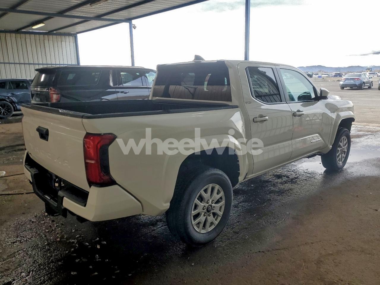 Photo 3 of 2024 TOYOTA TACOMA DOUBLE CAB (VIN 3TMLB5JN2RM036734)