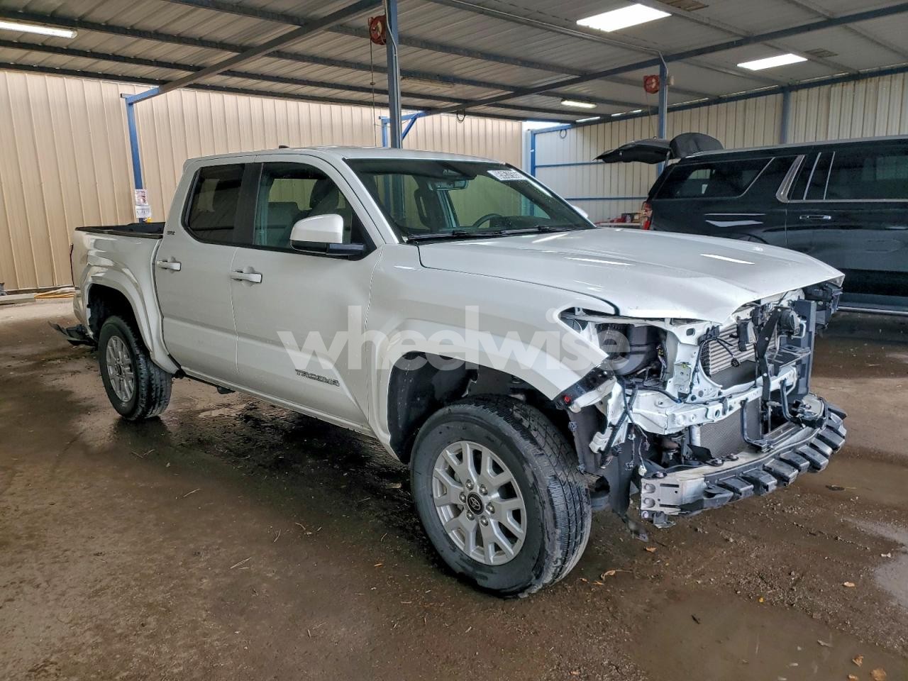 Photo 4 of 2024 TOYOTA TACOMA DOUBLE CAB (VIN 3TMLB5JN2RM036734)