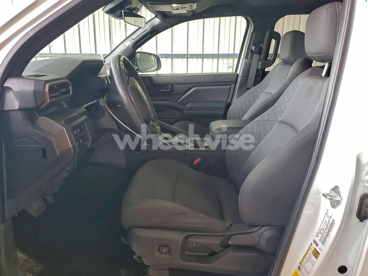 Photo 7 of 2024 TOYOTA TACOMA DOUBLE CAB (VIN 3TMLB5JN2RM036734)