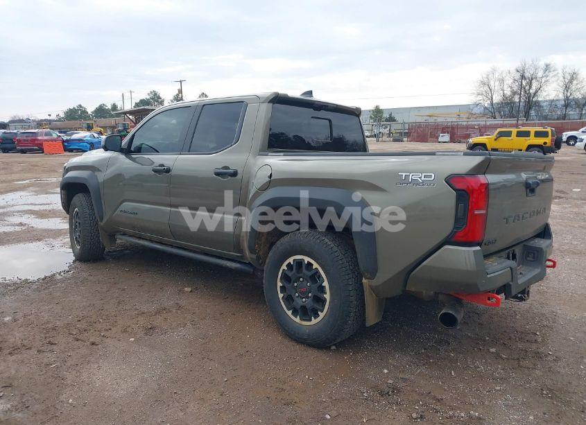 Photo 3 of 2024 Toyota Tacoma DOUBLE CAB/SR5/TRD SPORT/TRD OFF ROAD/LTD (VIN 3TMLB5JN2RM044896)