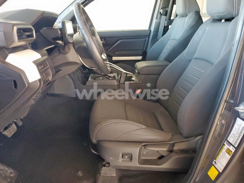 Photo 4 of 2024 TOYOTA TACOMA DOUBLE CAB (VIN 3TMLB5JN3RM035169)