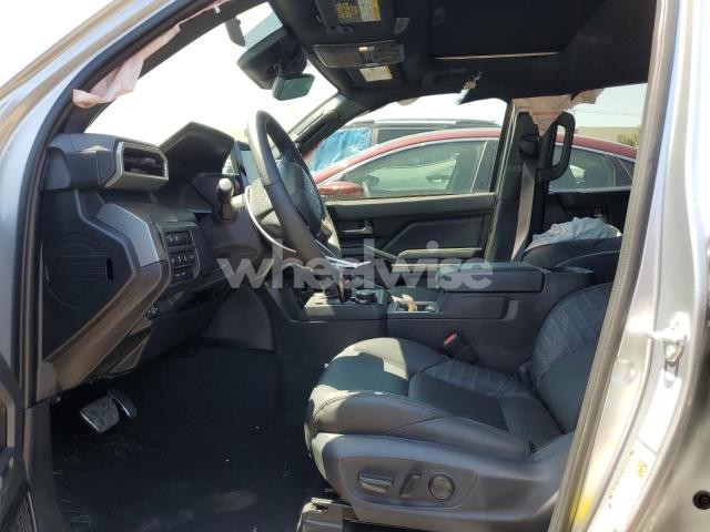 Photo 6 of 2024 TOYOTA TACOMA DOUBLE CAB (VIN 3TMLB5JN3RM084081)