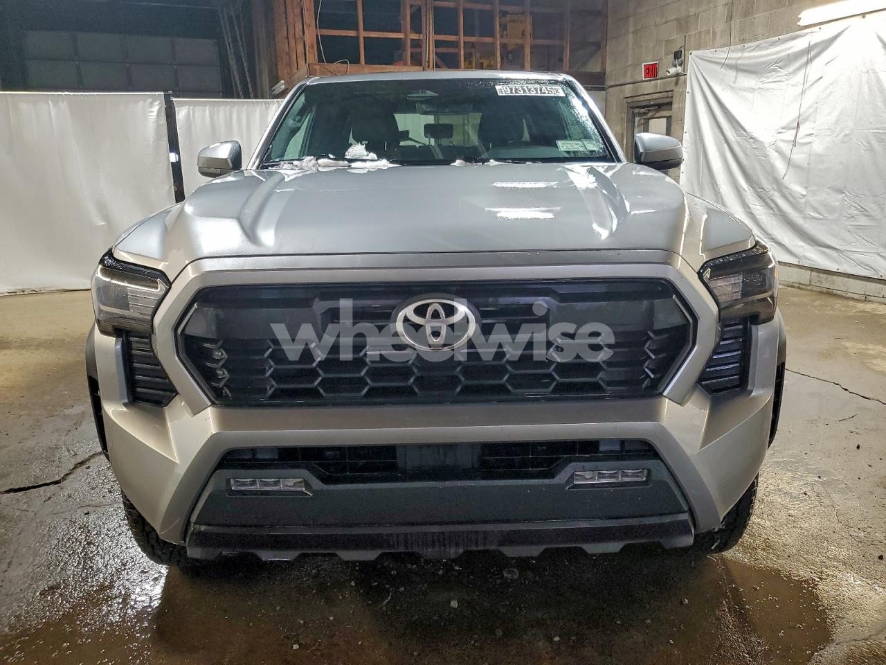 Photo 5 of 2025 TOYOTA TACOMA DOUBLE CAB (VIN 3TMLB5JN3SM090548)