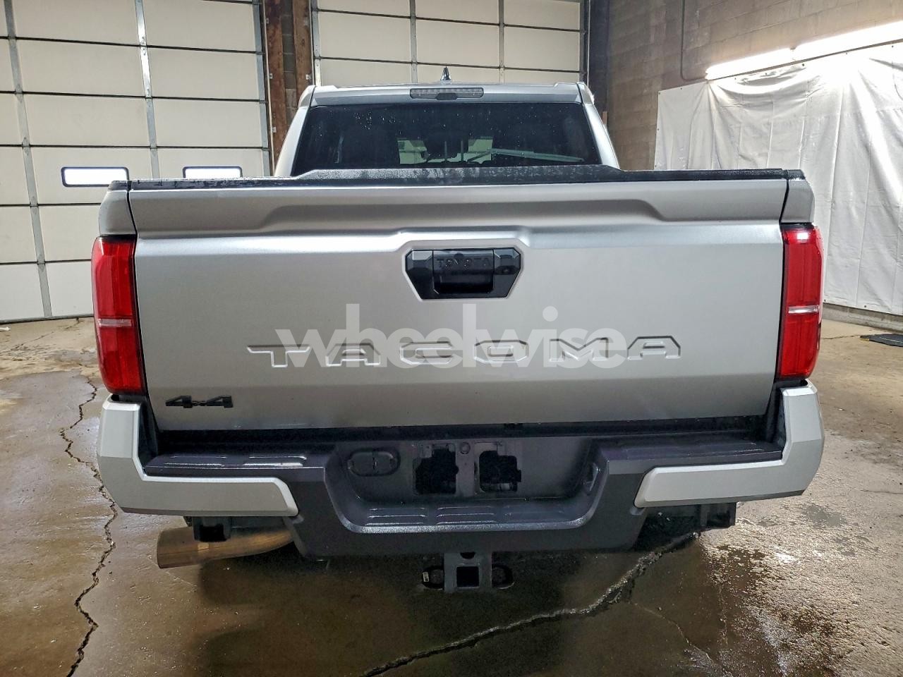 Photo 6 of 2025 TOYOTA TACOMA DOUBLE CAB (VIN 3TMLB5JN3SM090548)