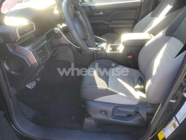 Photo 9 of 2025 TOYOTA TACOMA DOUBLE CAB (VIN 3TMLB5JN3SM104688)