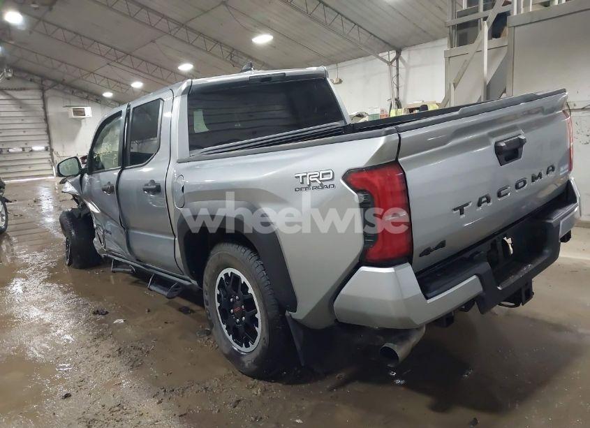 Photo 3 of 2024 Toyota Tacoma TRD OFF ROAD (VIN 3TMLB5JN4RM037027)