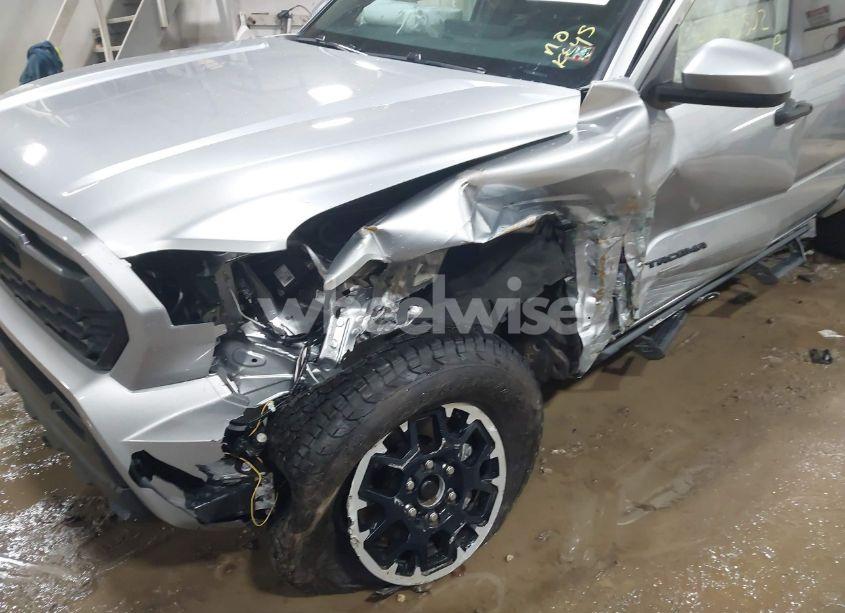 Photo 6 of 2024 Toyota Tacoma TRD OFF ROAD (VIN 3TMLB5JN4RM037027)