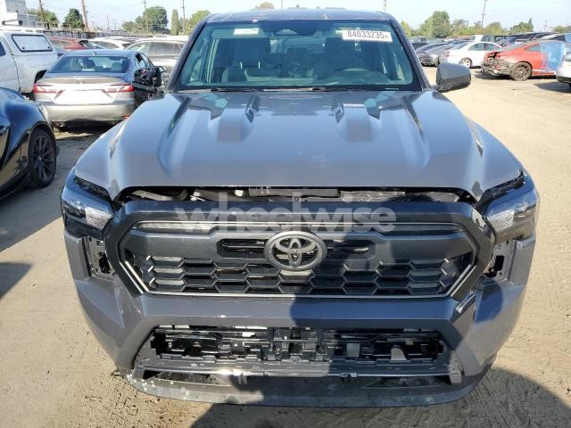 Photo 3 of 2025 TOYOTA TACOMA DOUBLE CAB (VIN 3TMLB5JN4SM158632)