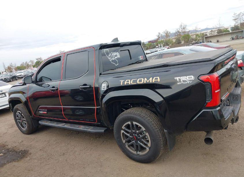 Photo 14 of 2024 Toyota Tacoma DOUBLE CAB/SR5/TRD SPORT/TRD OFF ROAD/LTD (VIN 3TMLB5JN5RM002187)