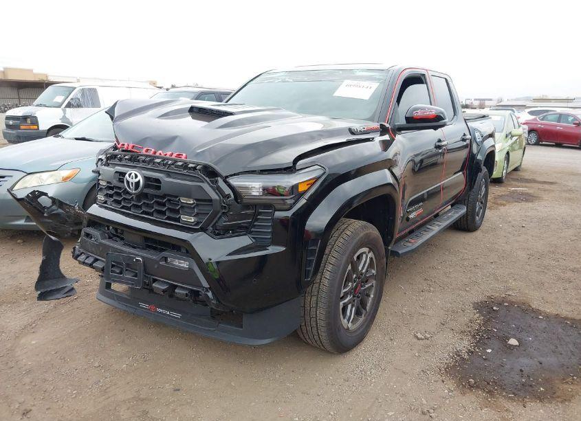 Photo 2 of 2024 Toyota Tacoma DOUBLE CAB/SR5/TRD SPORT/TRD OFF ROAD/LTD (VIN 3TMLB5JN5RM002187)