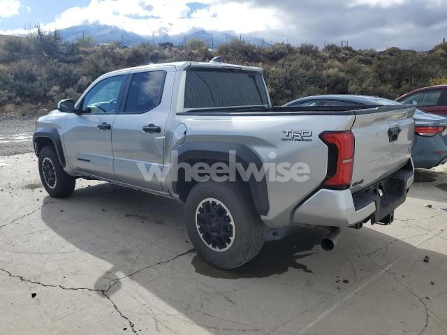Photo 6 of 2024 TOYOTA TACOMA DOUBLE CAB (VIN 3TMLB5JN6RM029446)