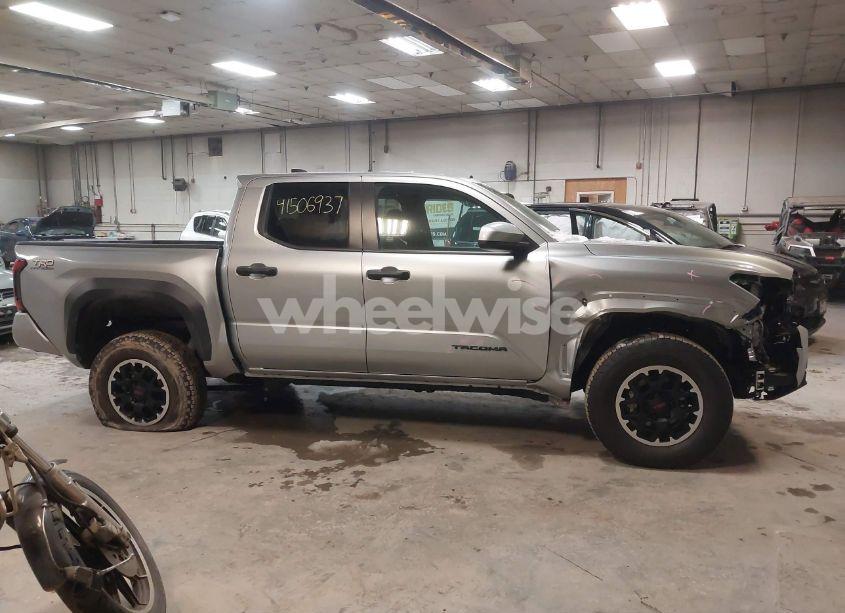 Photo 13 of 2024 Toyota Tacoma TRD OFF ROAD (VIN 3TMLB5JN6RM032296)