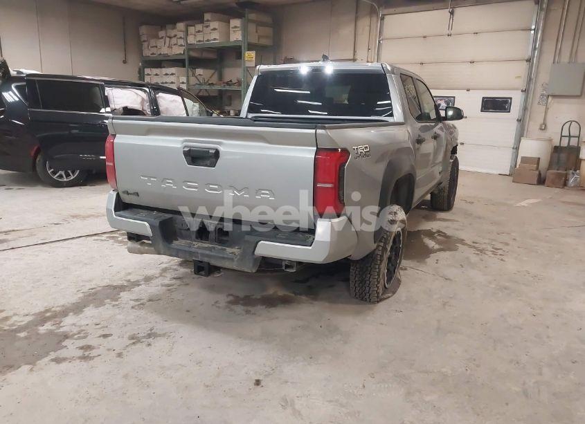 Photo 4 of 2024 Toyota Tacoma TRD OFF ROAD (VIN 3TMLB5JN6RM032296)