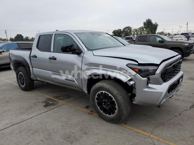 Photo 8 of 2024 TOYOTA TACOMA DOUBLE CAB (VIN 3TMLB5JN6RM052855)