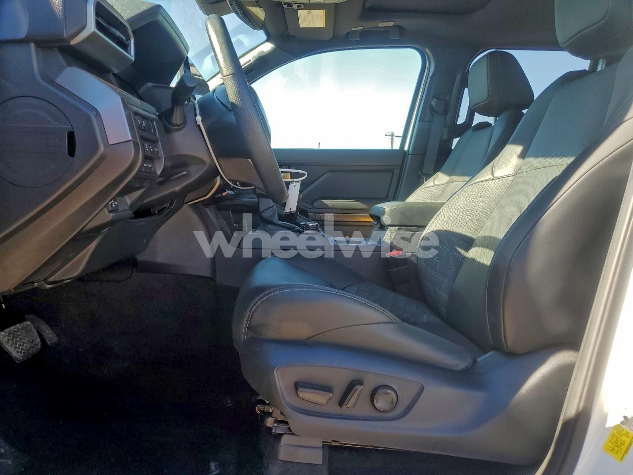 Photo 7 of 2024 TOYOTA TACOMA DOUBLE CAB (VIN 3TMLB5JN7RM059216)