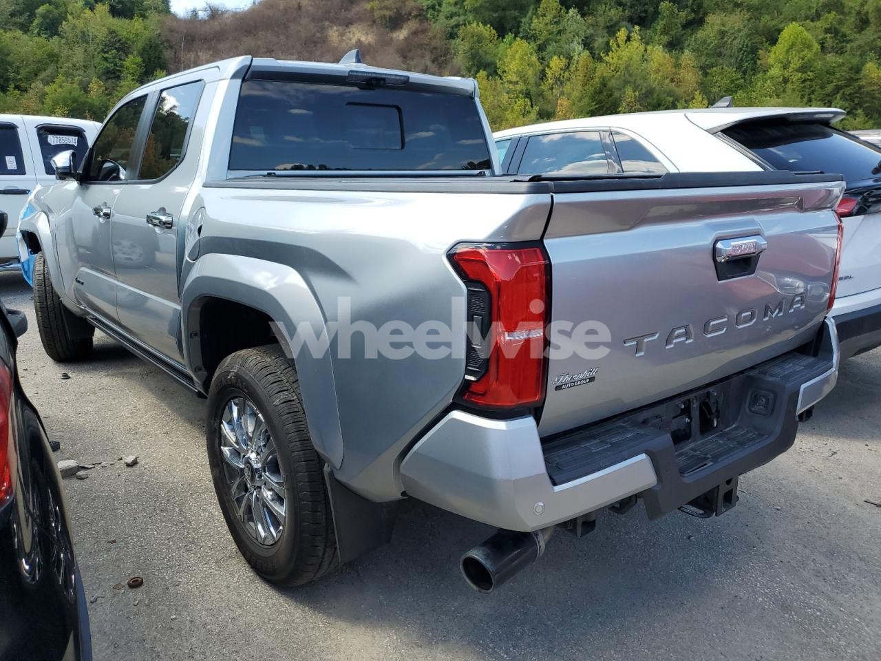 Photo 2 of 2024 TOYOTA TACOMA DOUBLE CAB (VIN 3TMLB5JN7RM067333)