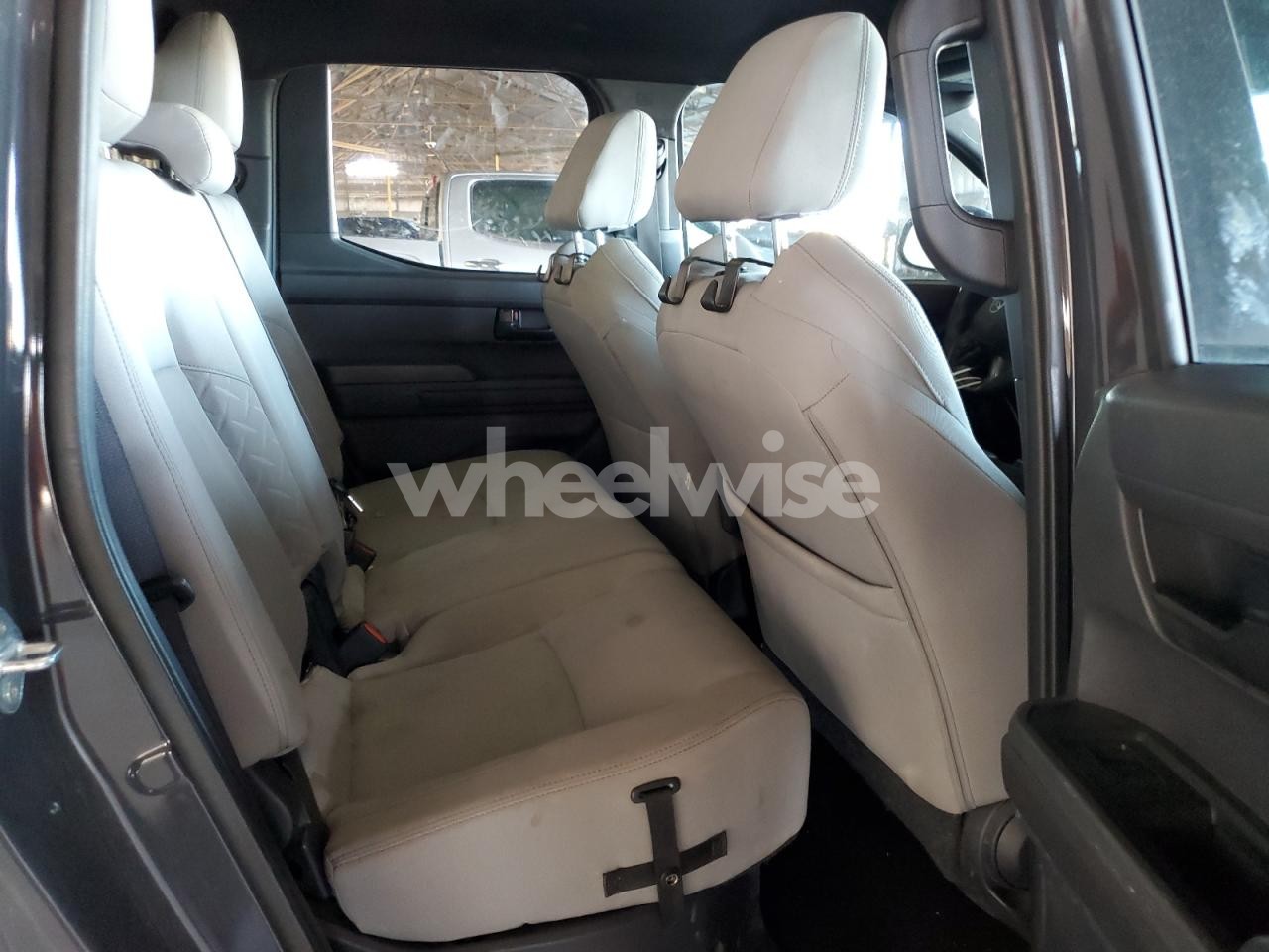 Photo 10 of 2024 TOYOTA TACOMA DOUBLE CAB (VIN 3TMLB5JN8RM000756)