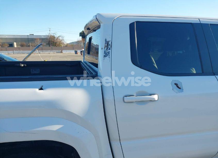 Photo 19 of 2024 Toyota Tacoma DOUBLE CAB/SR5/TRD SPORT/TRD OFF ROAD/LTD (VIN 3TMLB5JN8RM034034)
