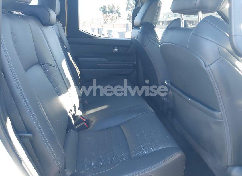 Photo 8 of 2024 Toyota Tacoma DOUBLE CAB/SR5/TRD SPORT/TRD OFF ROAD/LTD (VIN 3TMLB5JN8RM034034)