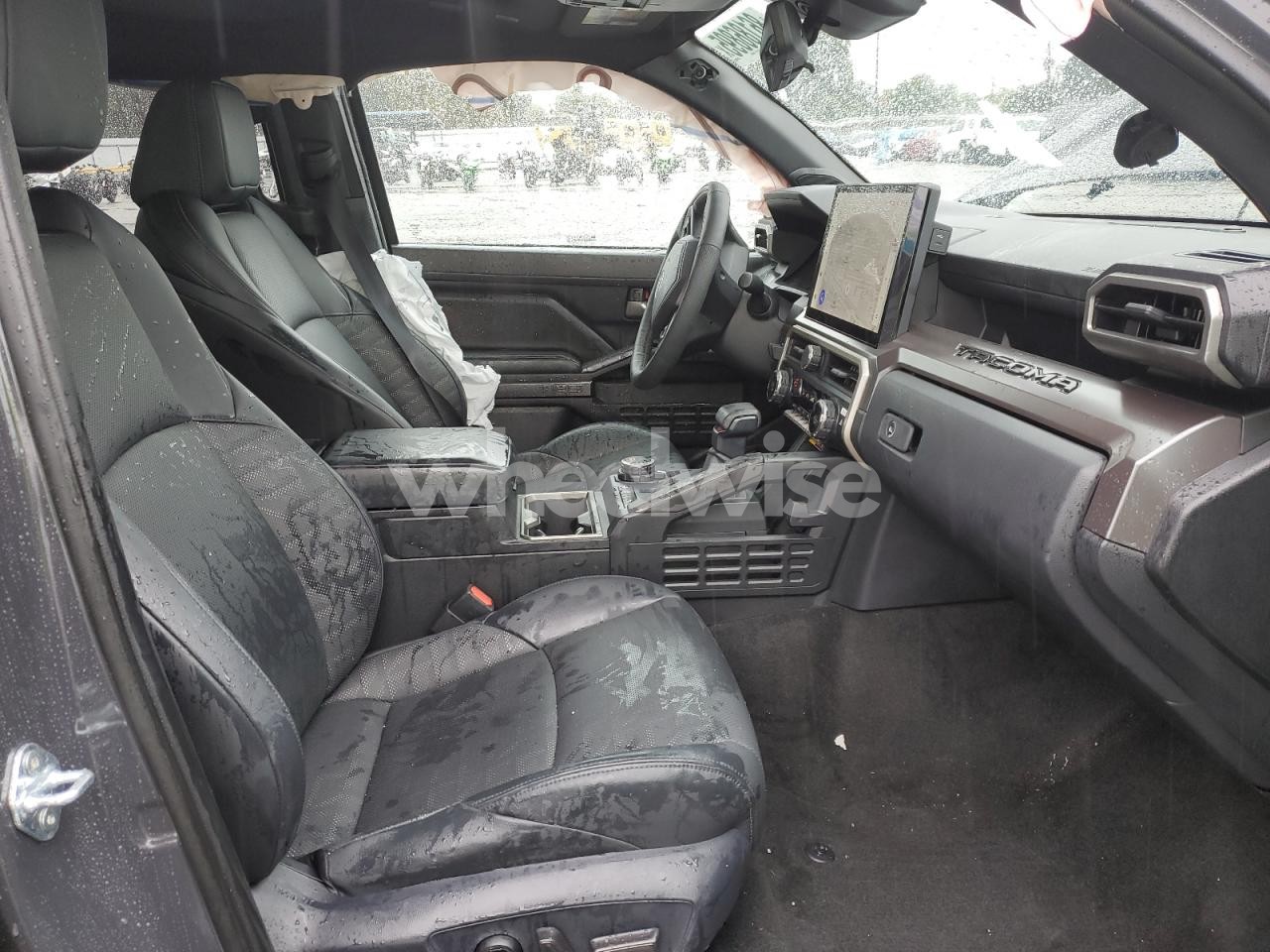 Photo 7 of 2024 TOYOTA TACOMA DOUBLE CAB (VIN 3TMLB5JN8RM077658)