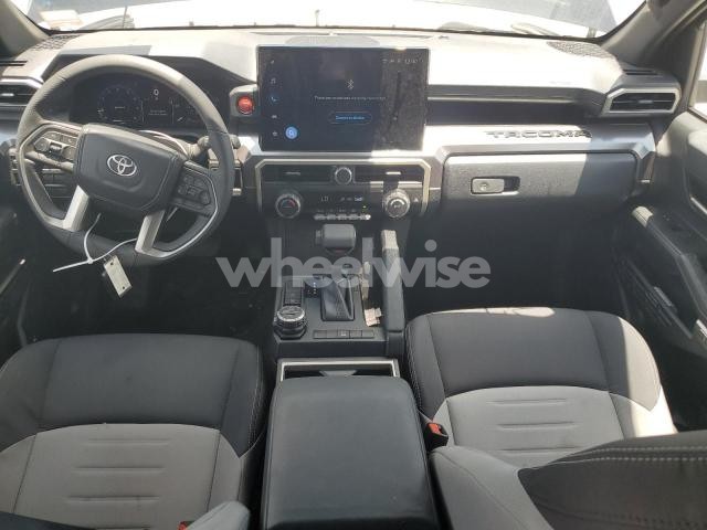 Photo 10 of 2025 TOYOTA TACOMA DOUBLE CAB (VIN 3TMLB5JN8SM111698)