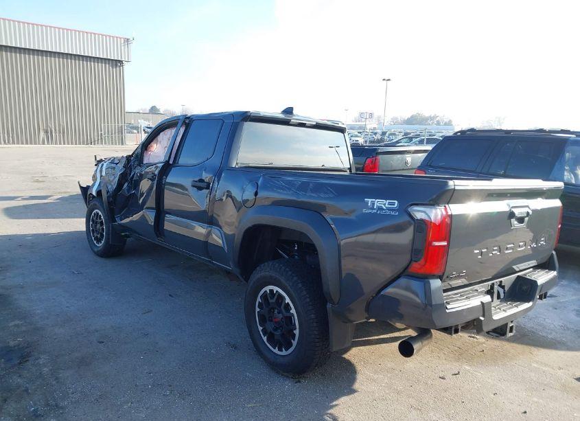 Photo 3 of 2024 Toyota Tacoma TRD OFF ROAD (VIN 3TMLB5JN9RM006503)