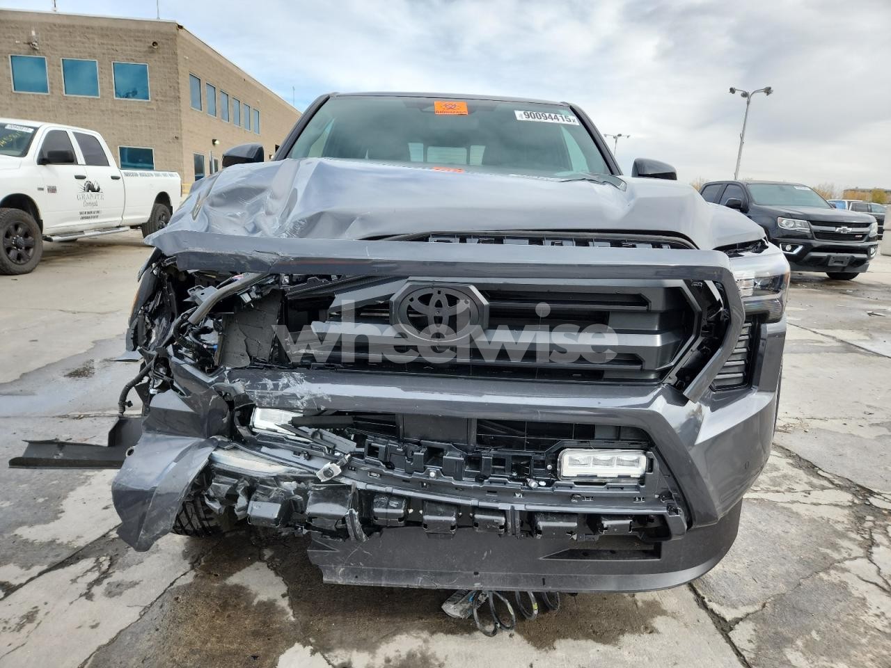 Photo 5 of 2025 TOYOTA TACOMA DOUBLE CAB (VIN 3TMLB5JN9SM144595)