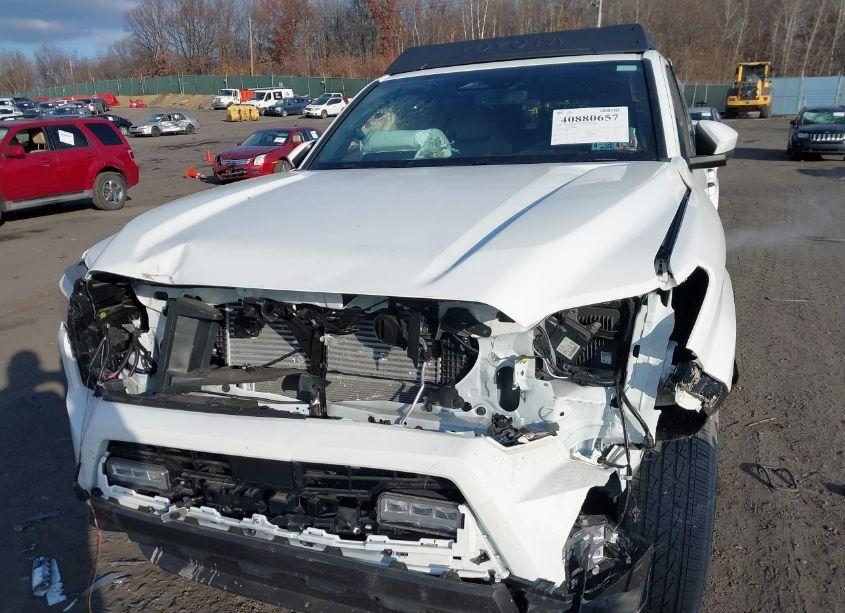 Photo 6 of 2024 Toyota Tacoma SR5 (VIN 3TMLB5JNXRM007899)