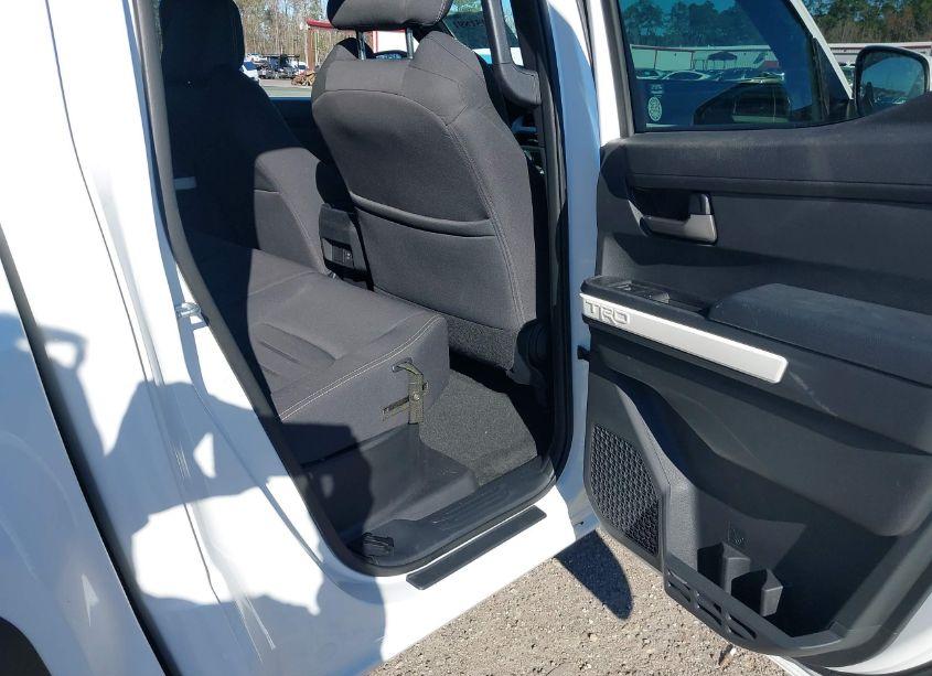 Photo 8 of 2024 Toyota Tacoma TRD OFF ROAD (VIN 3TMLB5JNXRM011824)