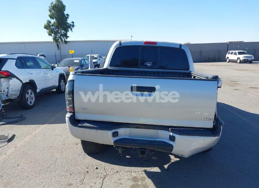 Photo 17 of 2005 Toyota Tacoma DOUBLE CAB (VIN 3TMLU42N35M002198)