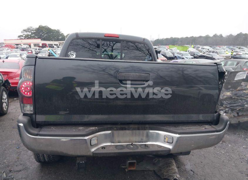 Photo 16 of 2006 Toyota Tacoma BASE V6 (VIN 3TMLU42N36M007452)