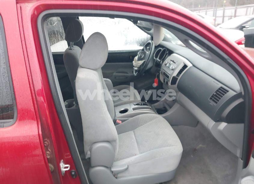 Photo 5 of 2007 Toyota Tacoma BASE V6 (VIN 3TMLU42N47M009079)