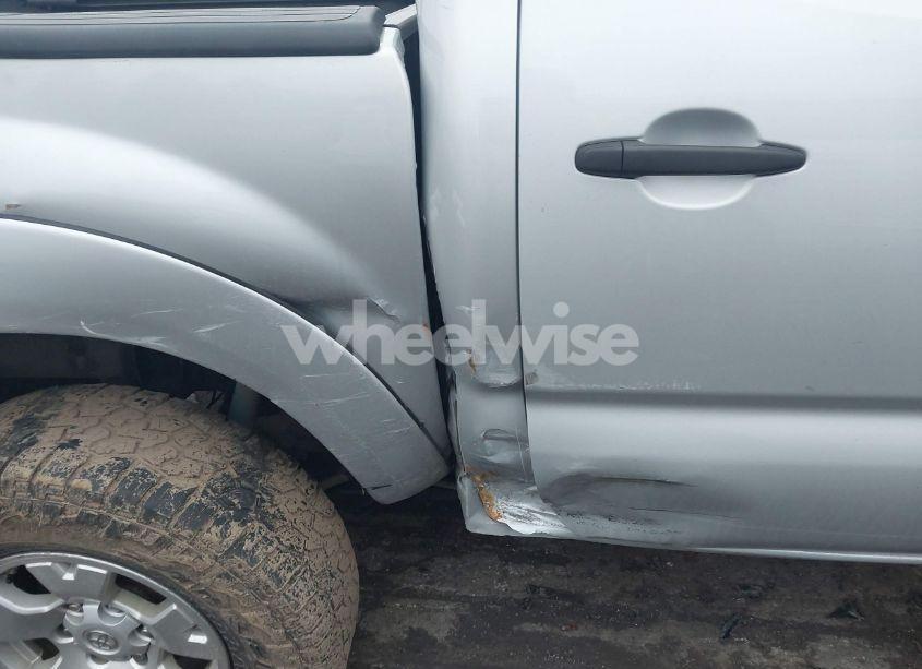 Photo 6 of 2009 Toyota Tacoma DOUBLE CAB (VIN 3TMLU42N49M027391)