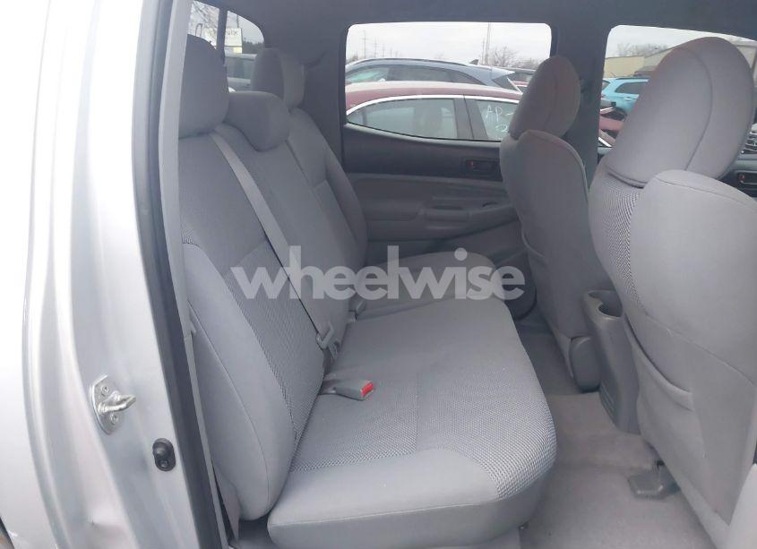 Photo 8 of 2009 Toyota Tacoma DOUBLE CAB (VIN 3TMLU42N49M027391)
