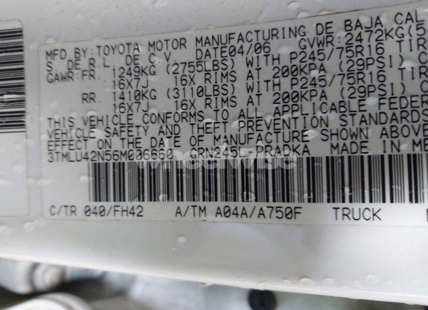 Photo 9 of 2006 Toyota Tacoma BASE V6 (VIN 3TMLU42N56M006660)