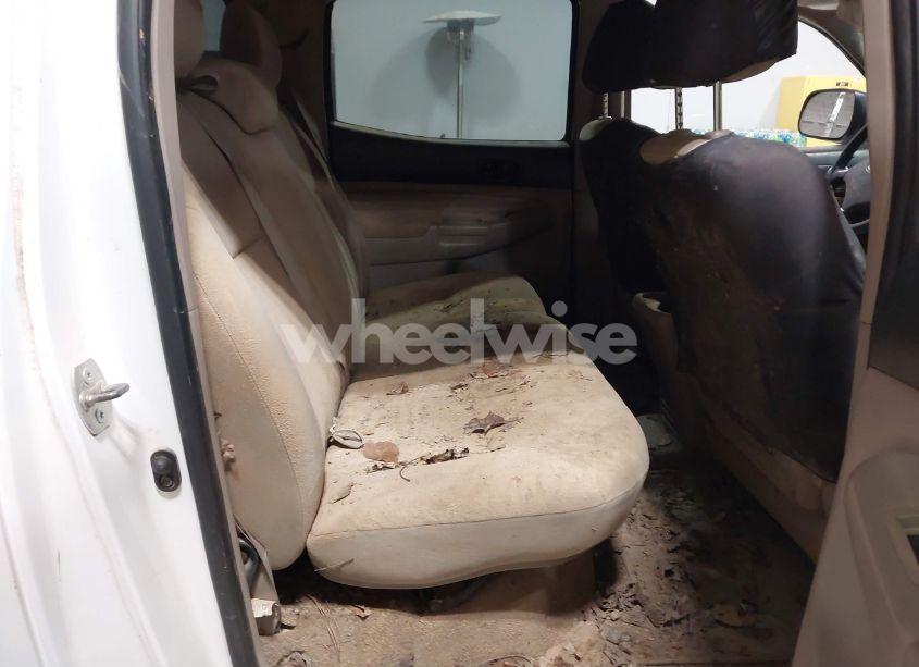 Photo 8 of 2007 Toyota Tacoma BASE V6 (VIN 3TMLU42N57M011309)