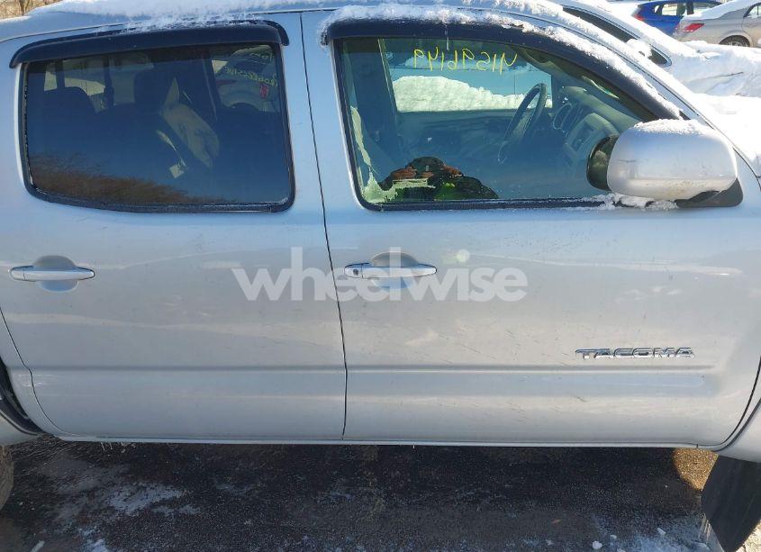 Photo 13 of 2009 Toyota Tacoma DOUBLE CAB (VIN 3TMLU42N59M029232)