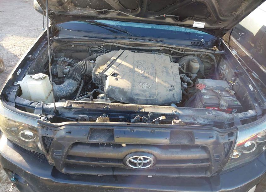Photo 10 of 2007 Toyota Tacoma BASE V6 (VIN 3TMLU42N67M010122)