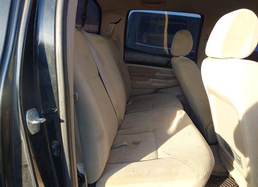 Photo 8 of 2007 Toyota Tacoma BASE V6 (VIN 3TMLU42N67M010122)