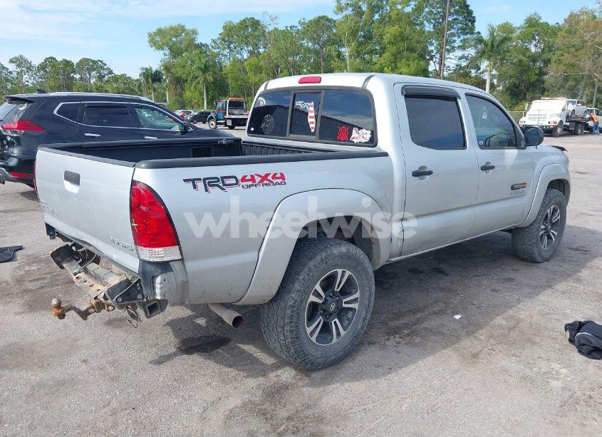 Photo 4 of 2006 Toyota Tacoma (VIN 3TMLU42N86M008323)