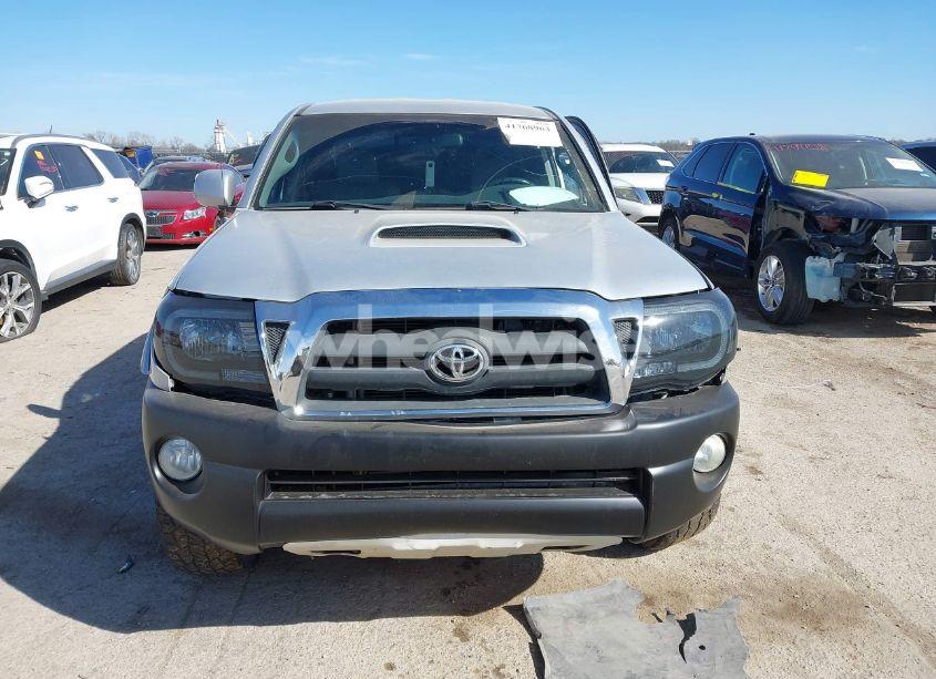 Photo 12 of 2007 Toyota Tacoma BASE V6 (VIN 3TMLU42N87M009716)