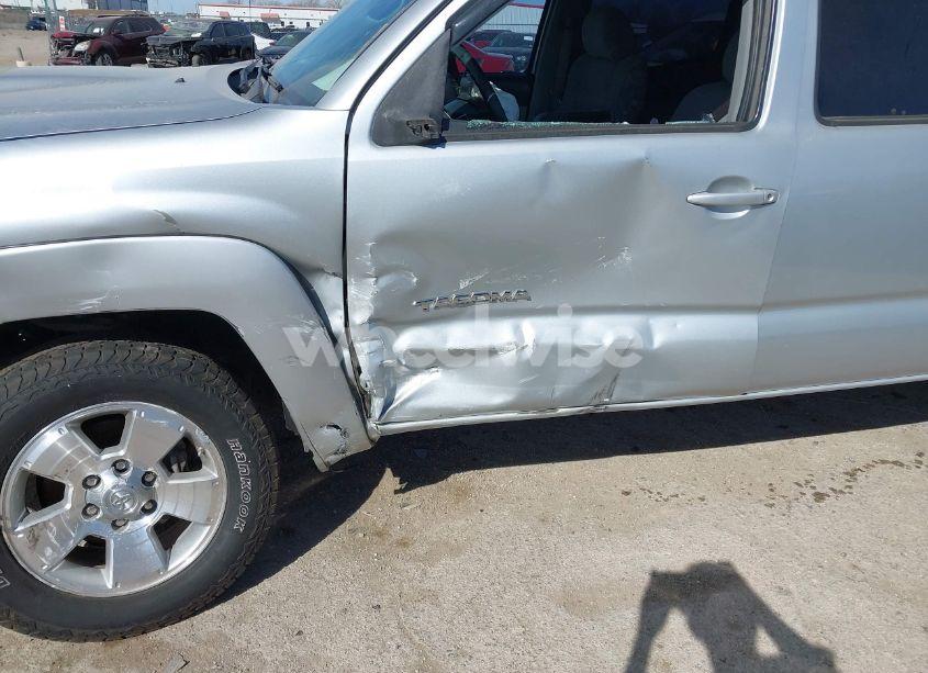 Photo 6 of 2007 Toyota Tacoma BASE V6 (VIN 3TMLU42N87M009716)